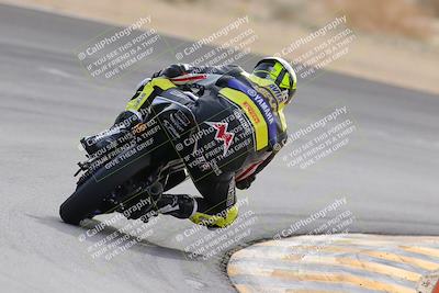 media/Dec-17-2022-SoCal Trackdays (Sat) [[224abd9271]]/Turn 10 Backside (120pm)/